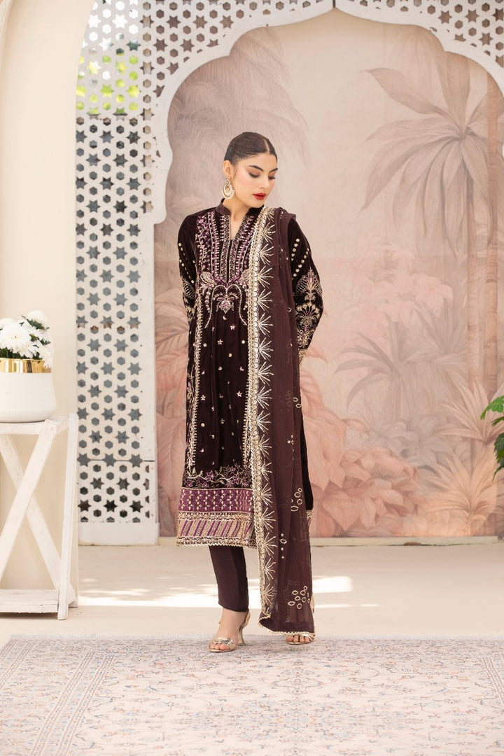 Luxury Velvet Article 102