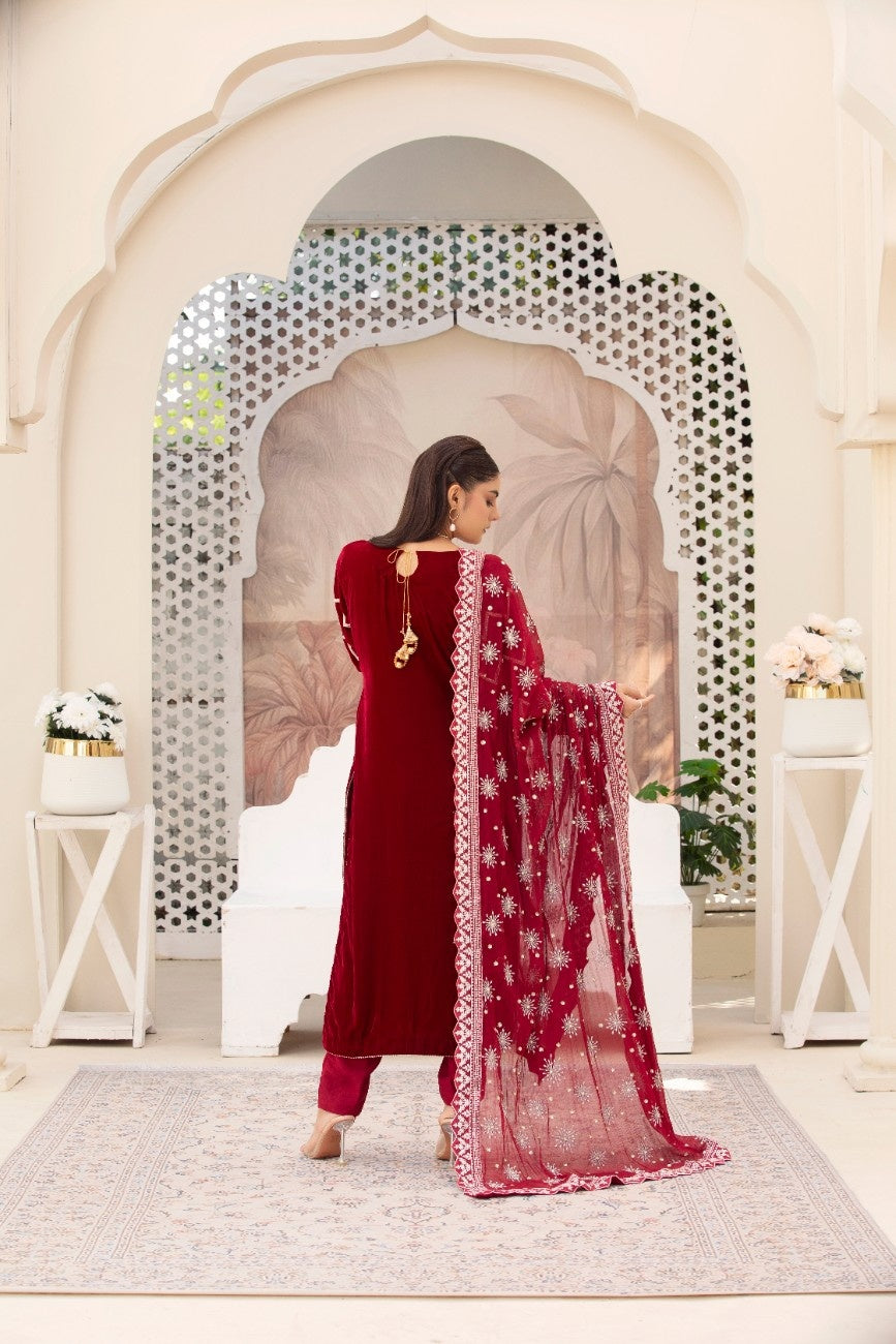 Luxury Velvet Article 105