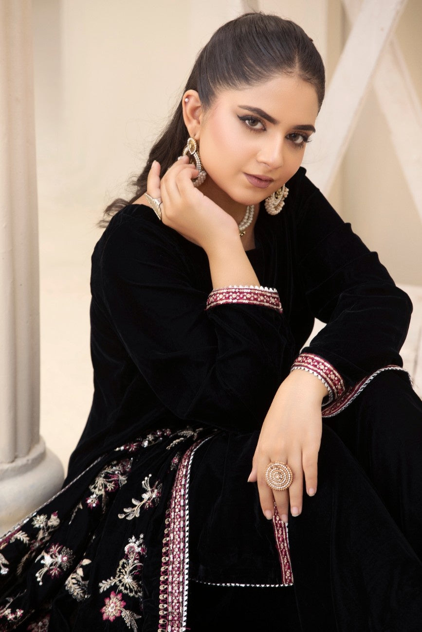 Luxury Velvet Article 107