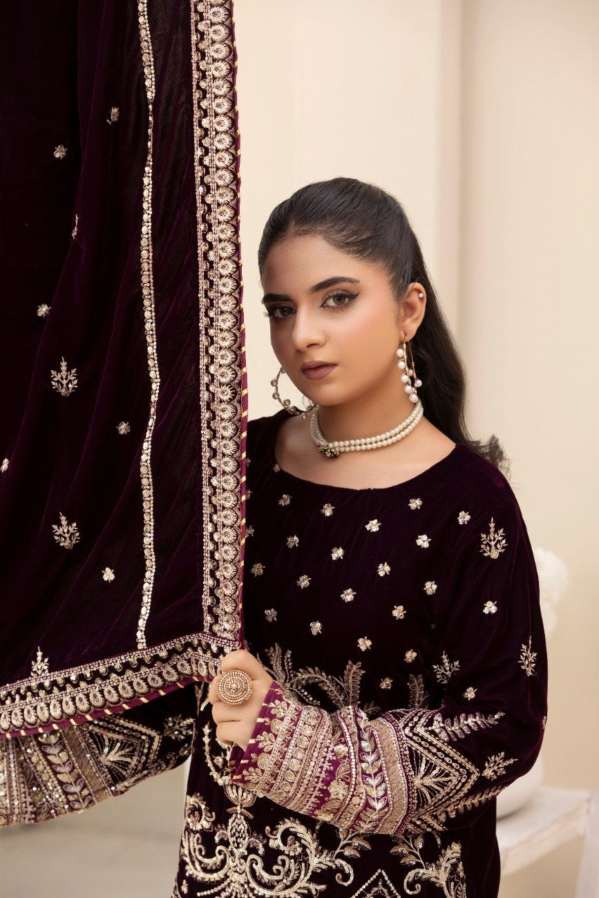 Luxury Velvet Article 108